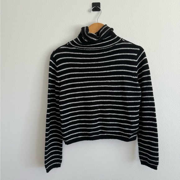 Mod Ref Striped Black Turtleneck Sweater - Picture 3 of 3